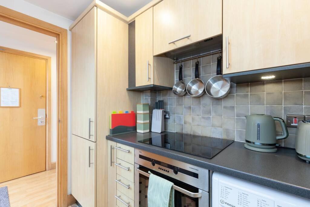 Apartment In The Heart Of The City Centre, Live Like A Local 옥스퍼드 외부 사진