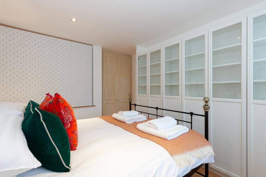 Apartment In The Heart Of The City Centre, Live Like A Local 옥스퍼드 외부 사진